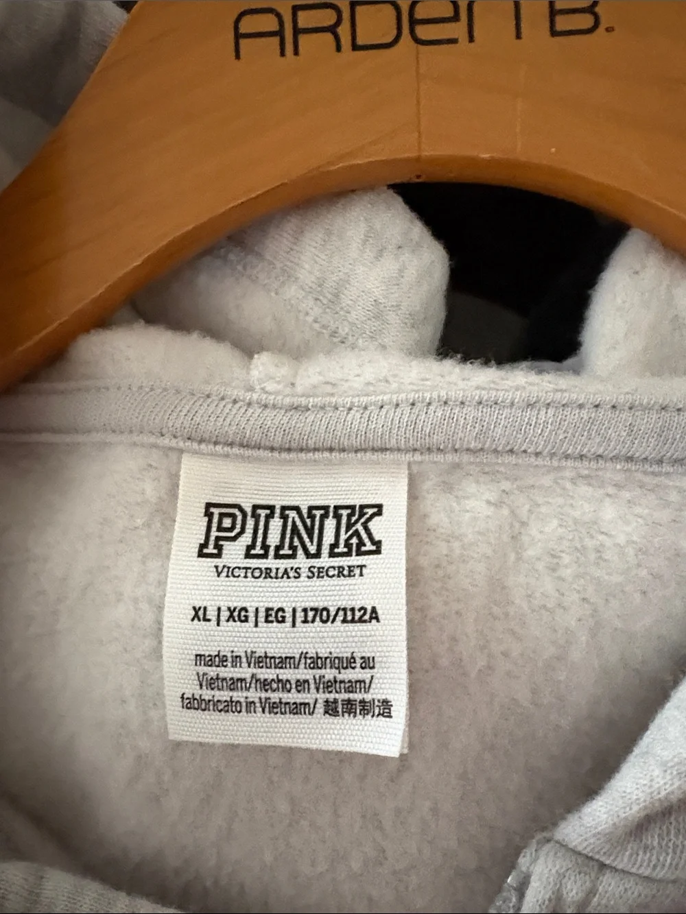 PINK Victorias Secret light gray